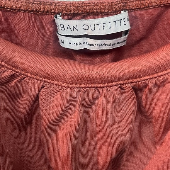 Urban Outfitters Emma Cupro
Tank Top M Smocked Crop Top. - Picture 2 of 3
